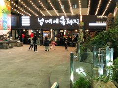 -西归浦每天偶来市场
