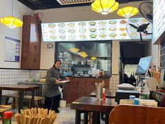 -春阳水饺(香槟广场店)