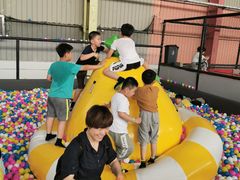 -天空之城蹦床攀岩运动馆·团建拓展·亲子游乐·生日派对(合肥店)