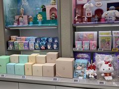 -泡泡玛特POPMART(蓝色港湾店)