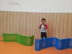 -小门牙好性格托育(北外滩中心)