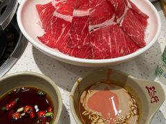 -三人行骨头王火锅(长寿店)