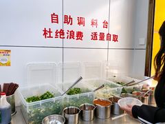 -文山荷鲜居(翠湖店)