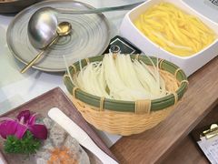 -喃喃椰·糟粕醋·椰子鸡火锅(七堡花园店)