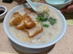 荔湾艇仔粥-点都德(千灯湖环宇城店)