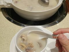 -煲大王猪肚鸡·椰子鸡火锅(红谷滩万达店)