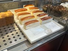 -好利来(上海虹桥新天地Lab主题店)