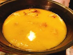 -鲜入围煮花胶鸡海鲜火锅