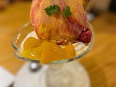 蜜桃提子芭菲-Ufufu cafe(天神巷店)