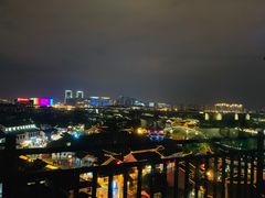 -顽啤熊·酒客酒馆(苏城夜景必选店)