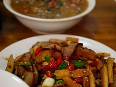 -牛八宝桂林米粉(八里庄店)