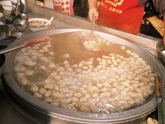 咕嘟咕嘟冒泡的小馄饨们-陈小五小吃部