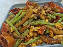-辣盆盆麻辣小龙虾(哈尔滨总店)