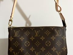 -LV路易威登(杭州万象城店)