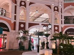 -佛罗伦萨小镇广佛名品奥特莱斯(疏港路店)