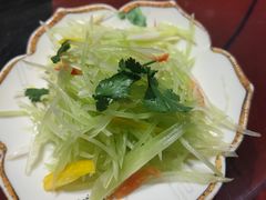 -鸿亨泰杂鱼馆(港馨家园店)
