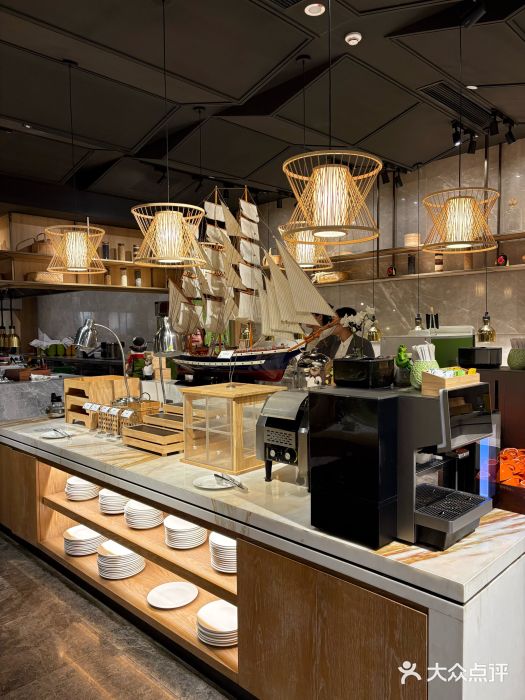 芳草地度假酒店·野炉中餐厅图片