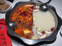 鸳鸯老火锅-山城辣妹子(定福庄店)
