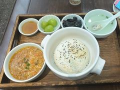-蟹上黄·蟹黄面·江南糖水(人民广场店)