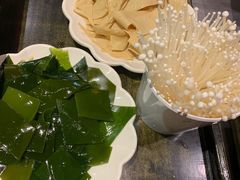 -宽板凳老灶火锅(簋街店)