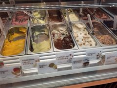-VENCHI 闻绮(上海佛罗伦萨小镇店)