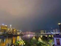 -冰冰龙虾·江湖菜·花园江景餐厅