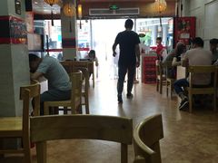 大堂-百年尹氏汤包(湖南路狮子桥店)