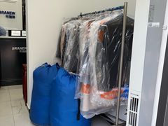-布瑞琳洗衣(西堤红山店)