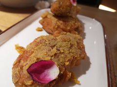 -蜜桃餐厅·伴山(湖滨商业街店)