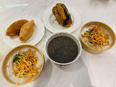 -正南齐北·老街糯米团(洪崖洞店)