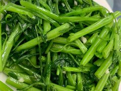 清炒时蔬-范饭椰林川湘味海鲜·椰子鸡(三亚湾椰梦长廊店)