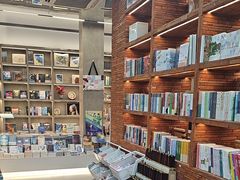 -新华书店(龙头路店)