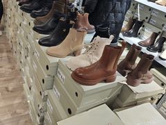 -砂之船奥莱(南京江宁店)