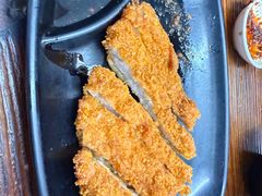 -莱莱小笼·乔艾