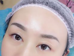 点击看大图 -Yue Show馨选·半永久纹眉纹眼线