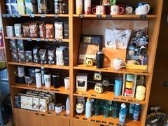 零售区-星巴克(北京广渠门名敦道店)