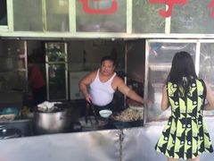 -潮镇老尾牛杂(环城西路店)