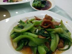 -广东大厦酒店(广州北京路步行街纪念堂地铁站店)