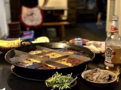 -岗上渣渣老火锅(两路口店)