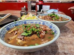 卤煮火烧-门框胡同百年卤煮(新街口店)