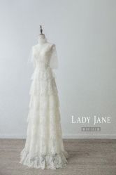 -Lady  Jane高端婚纱礼服馆