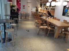 大堂-肯德基(宁波万达店)