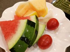 自助水果-西江美食舫·江西菜(健德桥店)