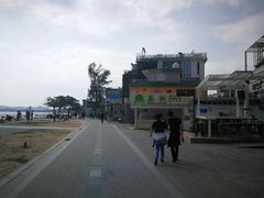 -鹏城人家海鲜酒家·23年老字号(较场尾店)