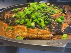 -江边城外烤全鱼(世茂广场店)