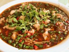 跳水兔-自贡盐帮菜·玩辣餐厅(樱花园西街店)