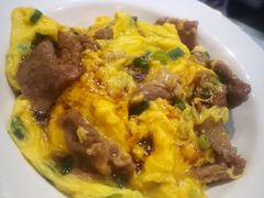 牛肉葱花滑蛋饭-深仔记茶餐厅(亚士厘道店)