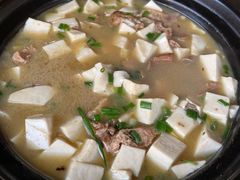 河蚌蒜苗豆腐-阿东农家菜(新场古镇下塘街店)