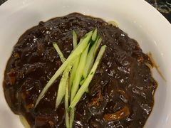 炸酱面-桃园中华料理炸酱面(燕儿岛路店)