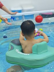 -熊小米专业儿童游泳馆